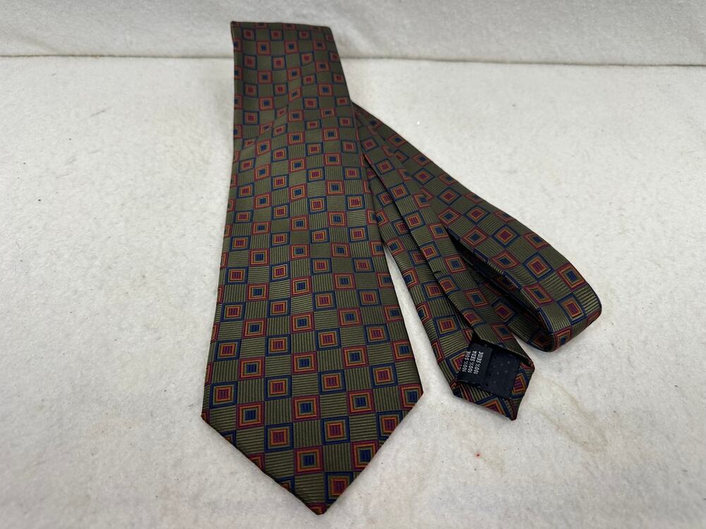 Tango by Max Raab 100% Silk Tie Loden Green Geometric Pattern